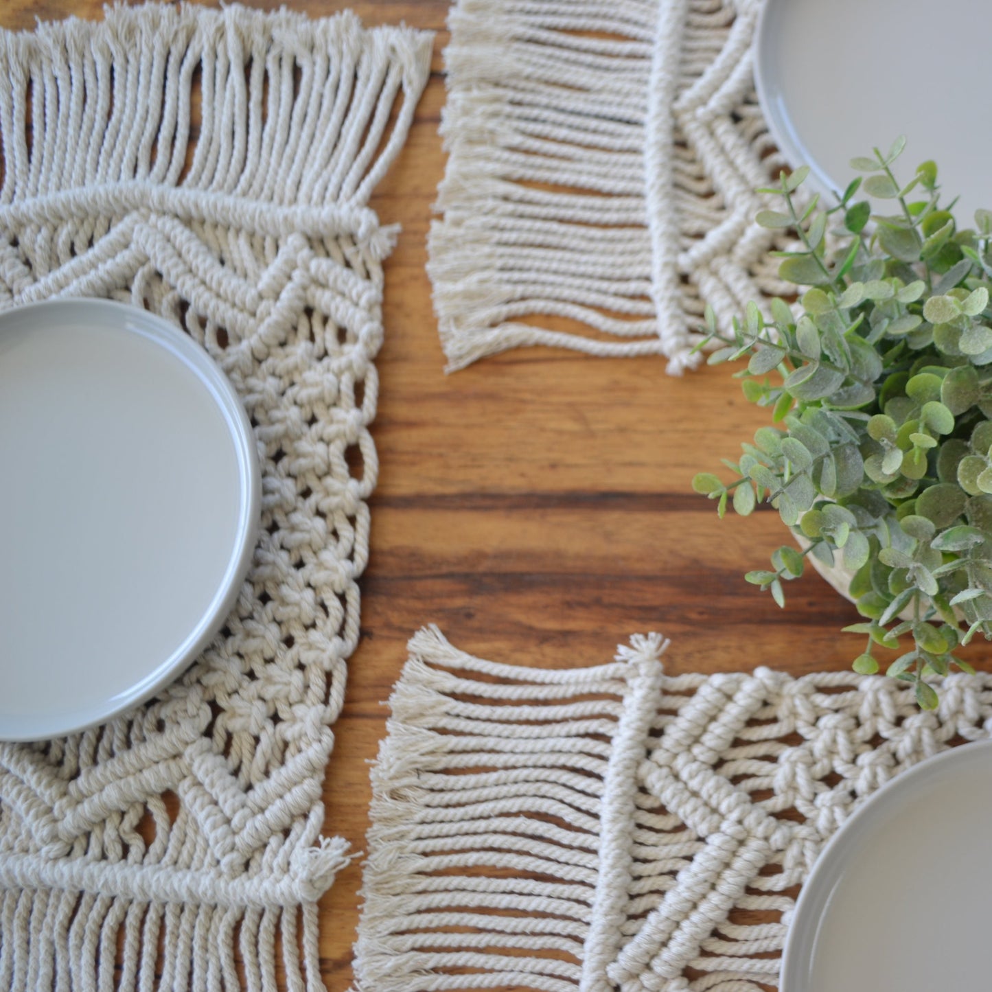 Pippa White Macrame Placemats (Set of 4)