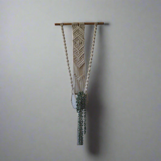 Binni Macrame Plant Hanger